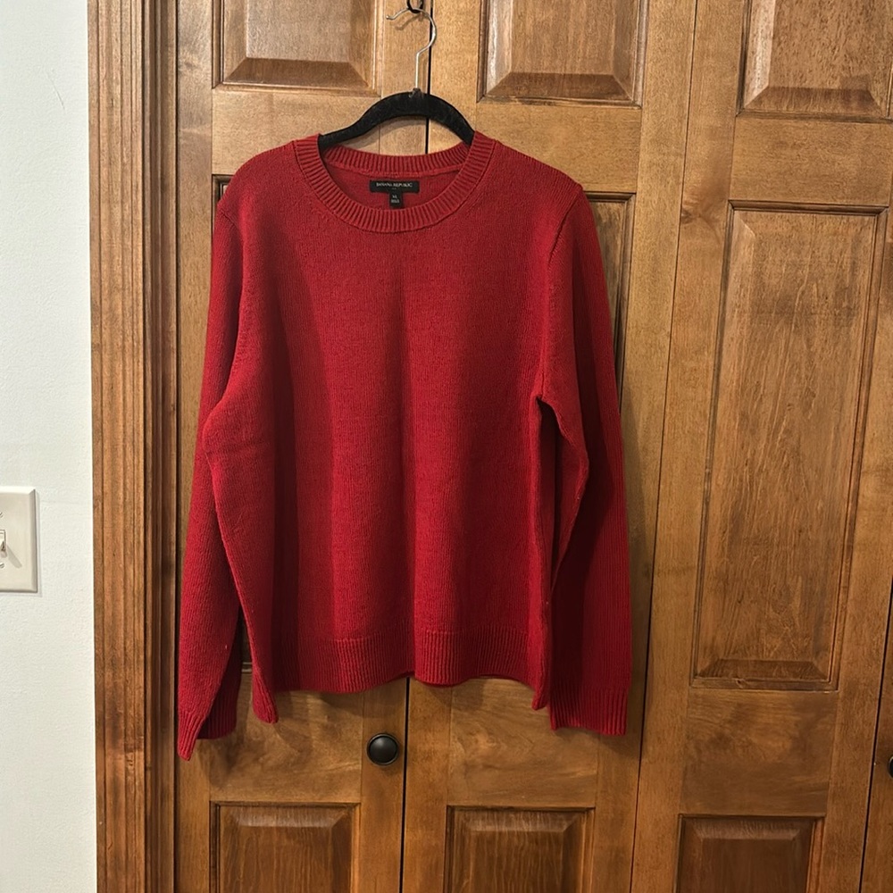 BR red crewneck sweater